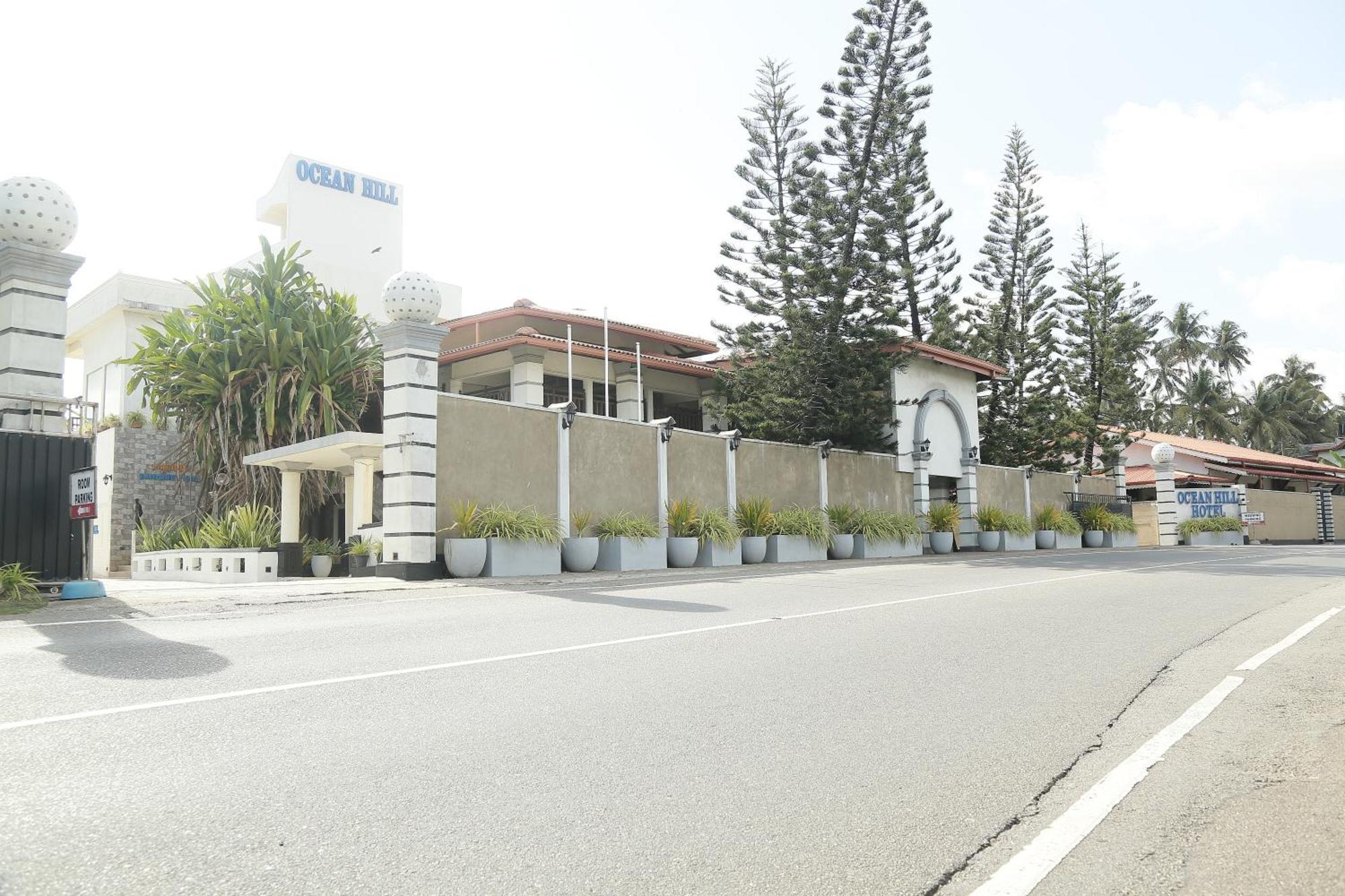 New Ocean Hill Hotel Hikkaduwa Extérieur photo