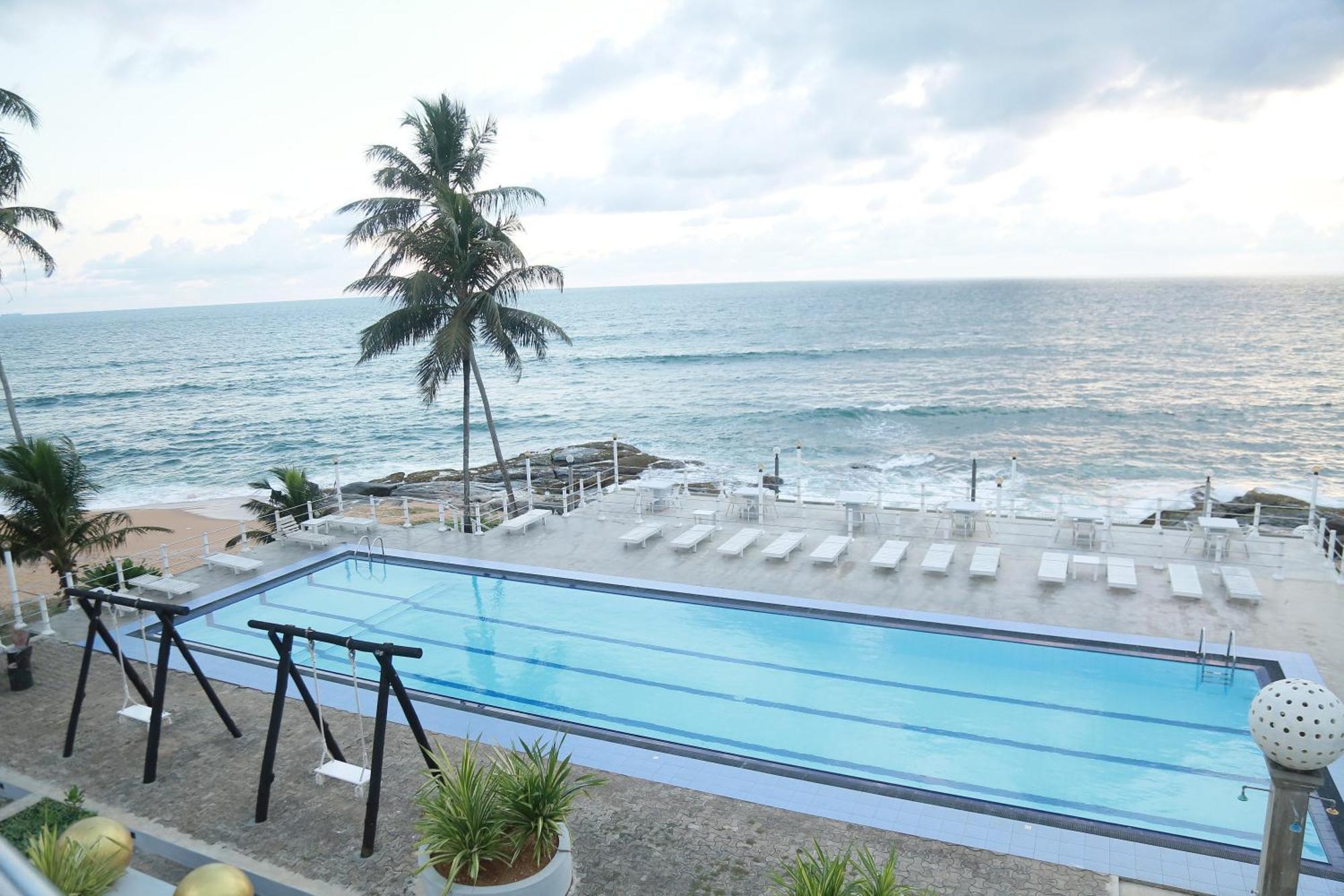 New Ocean Hill Hotel Hikkaduwa Extérieur photo